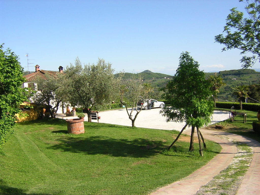 Agriturismo Il Pillone Montecatini Terme Exterior foto